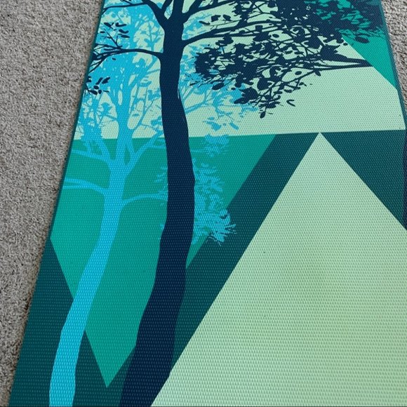 Rare color Gaiam Premium Yoga Mat Green Double Sided Tree floral thick - Picture 6 of 13